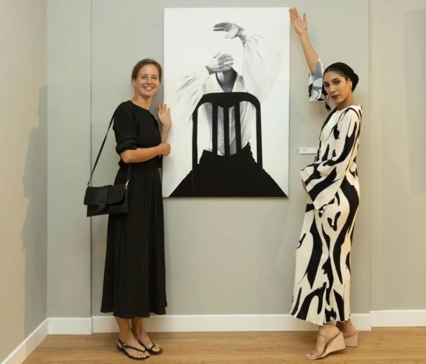 Visitors, artists and collectors at Matti Sirvio Art Galleria — photo 29